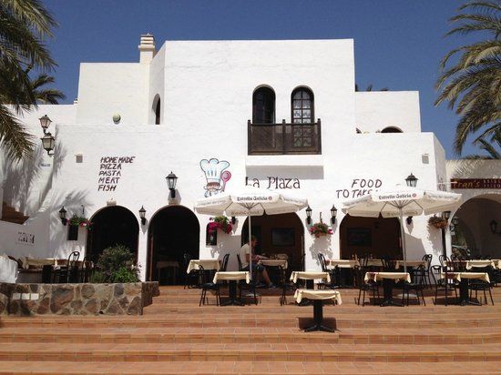 Pizza Restaurant La Plaza